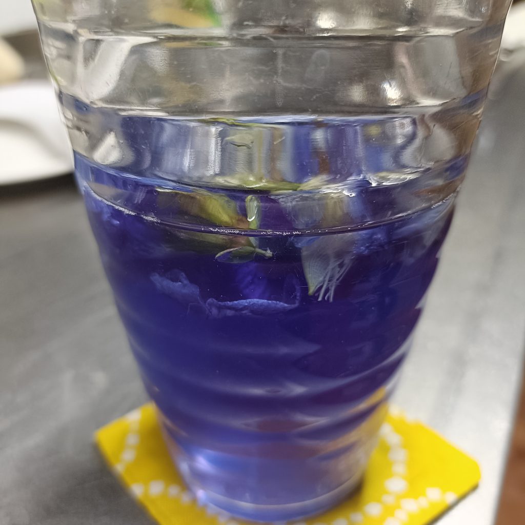 バタフライピーのお茶